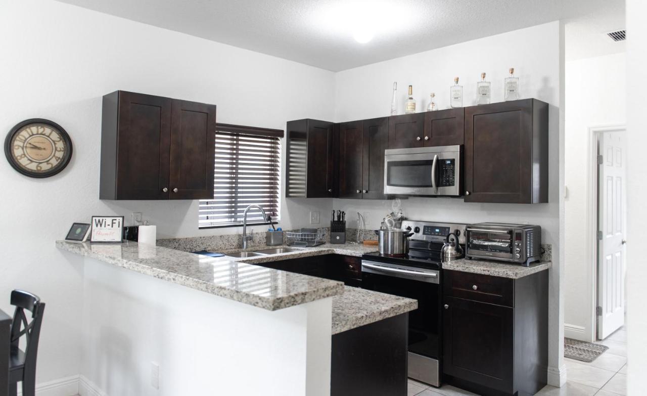 New House On The Block Near Miami Airport. Villa Ngoại thất bức ảnh