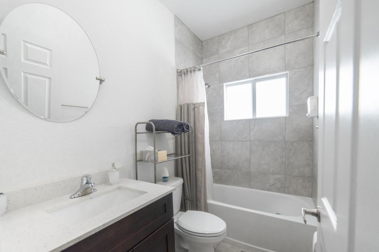 New House On The Block Near Miami Airport. Villa Ngoại thất bức ảnh